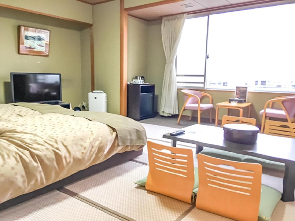 旅館 Livemax 加賀山代