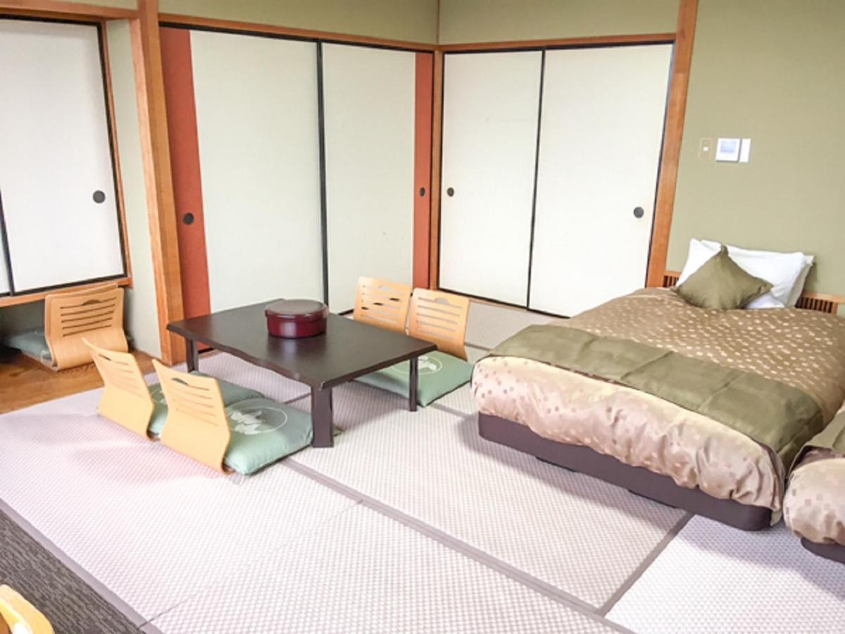 旅館 Livemax 加賀山代