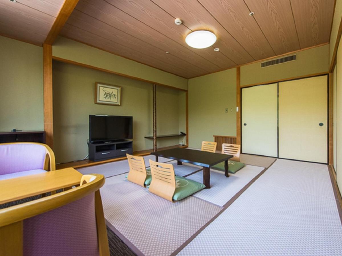 传统日式旅馆 Livemax 加賀山代 加贺