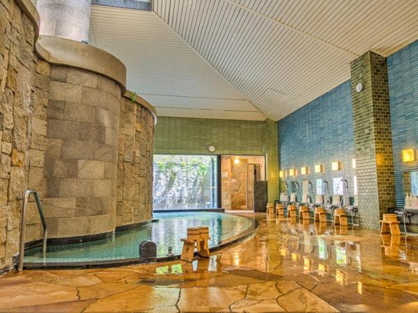 Livemax 加賀山代 旅館 3*